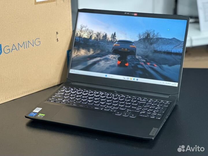 Игровой ноутбук новый i5-11пок с gtx 1650