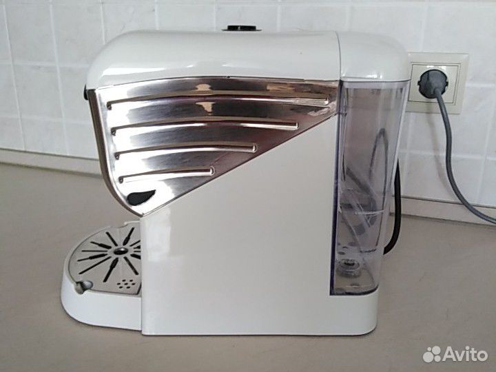 Кофеварка капсульная