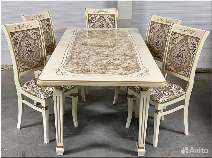 Круглый стол раздвижной