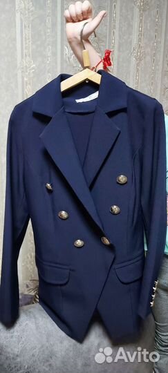 Брючный костюм женский