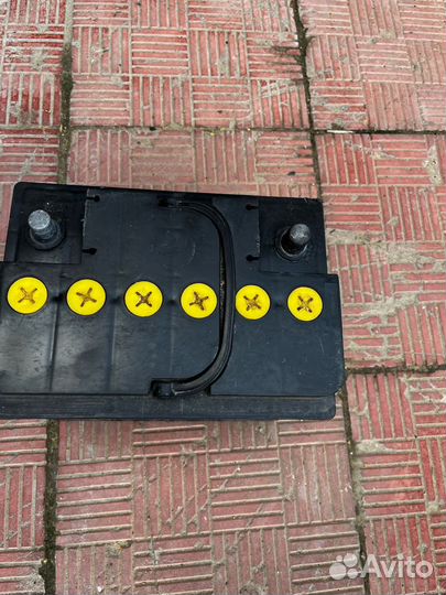 Продам аккумулятор бу