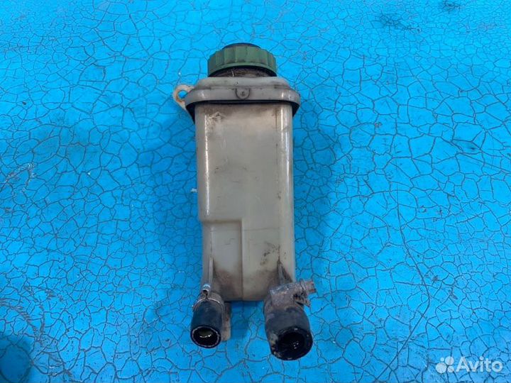 Бачок гура Volkswagen Passat B5 2000 2005