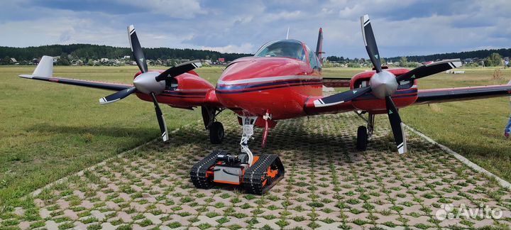 Тележки для самолета Cessna и вертолета Robinson