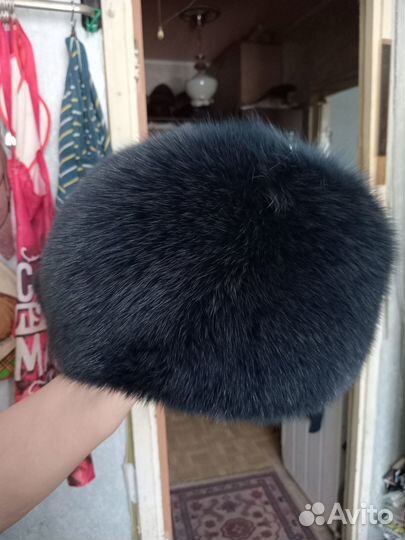 Шапка женская песец р.56-57 практически новая