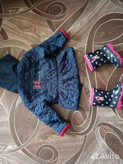 Красивая деми куртка 98-104и сапожки для девочки