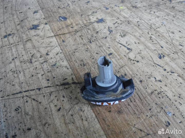 Повторитель поворота Hyundai Sonata IV (EF) 1998