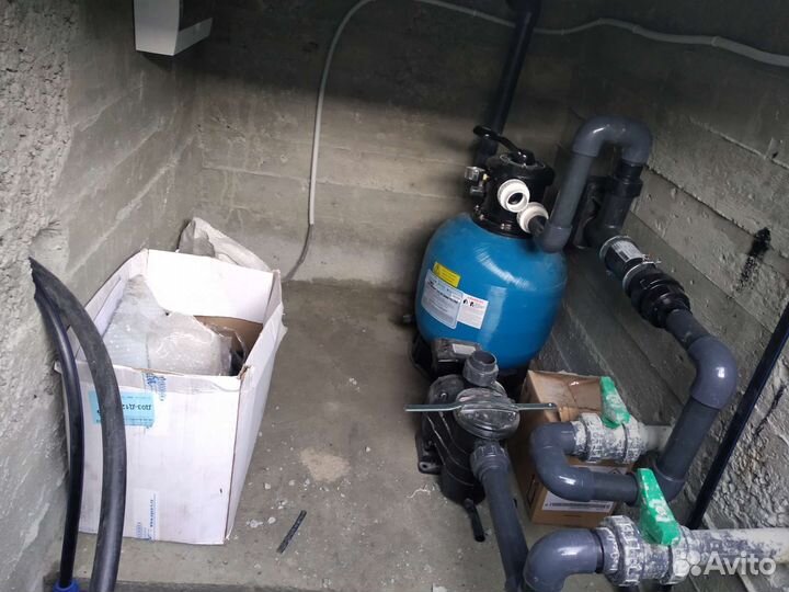 Монтаж оборудования бассейна