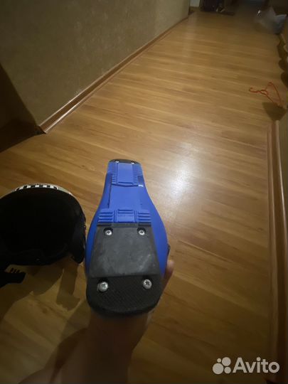 Горнолыжные ботинки