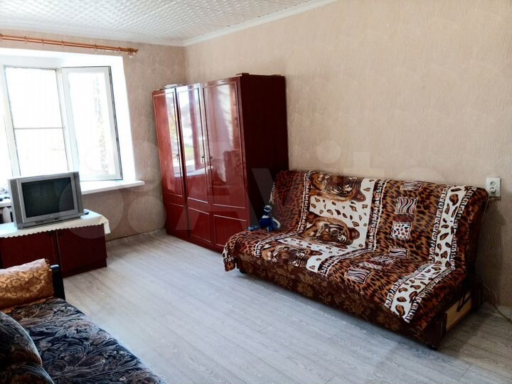 2-к. квартира, 35 м², 3/9 эт.