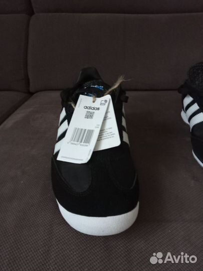 Кроссовки adidas