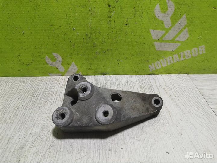 Кронштейн кпп Опель Астра Джи 98-05