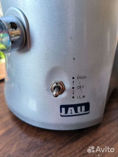 Соковыжималка JAU — J800