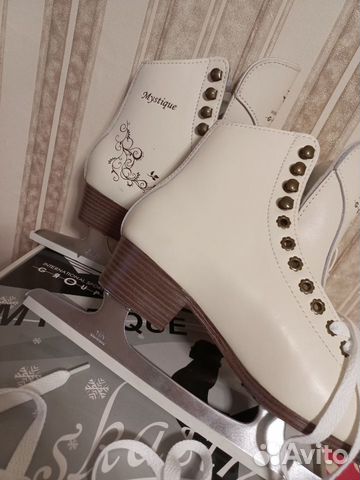 Коньки фигурные