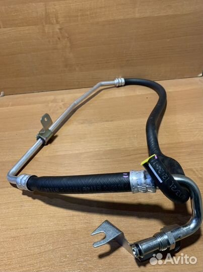 Трубка гур sandero, logan