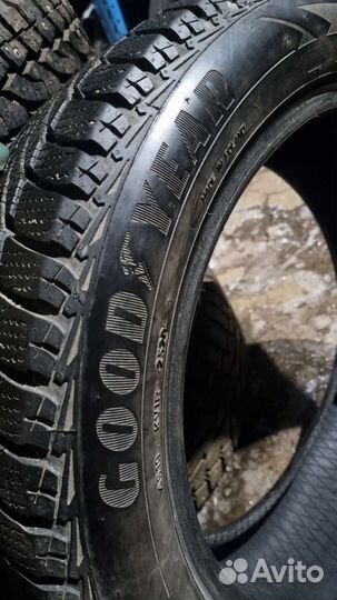 Goodyear UltraGrip Ice 2 195/55 R16 87T