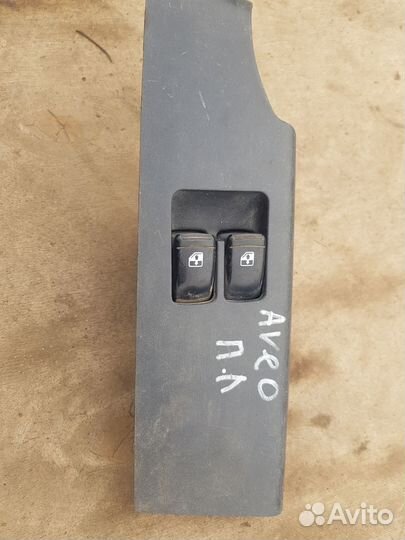 Блок управления стеклоподъемниками Chevrolet Aveo