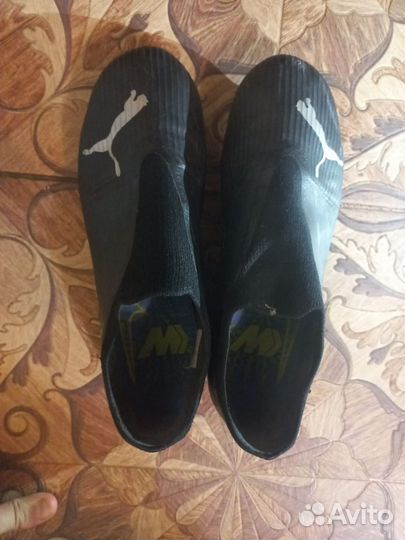 Футбольные бутсы