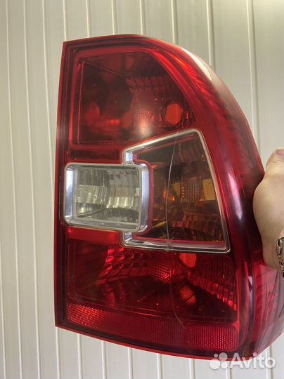 Задний правый фонарь kia sportage 2 2008-2010