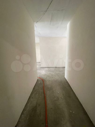 2-к. квартира, 105,3 м², 1/5 эт.