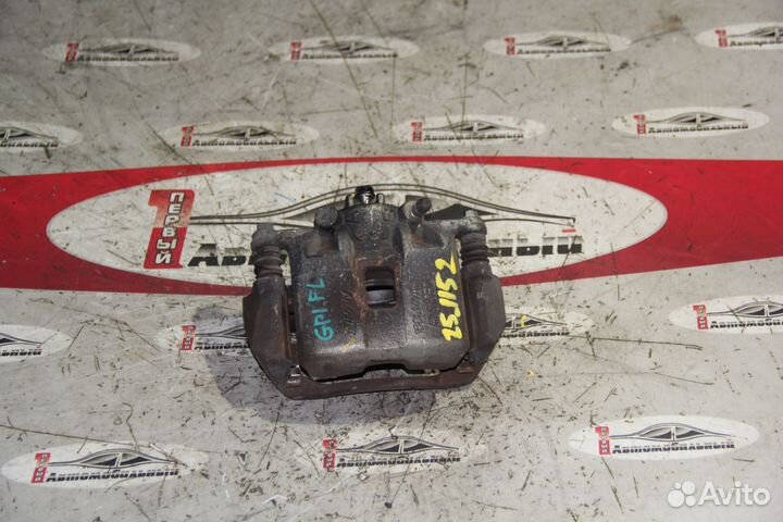 Суппорт перед лево c Honda Fit GP1 LDA