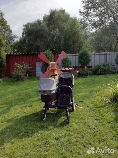Продам коляску для двойни Bugaboo Donkey Twin