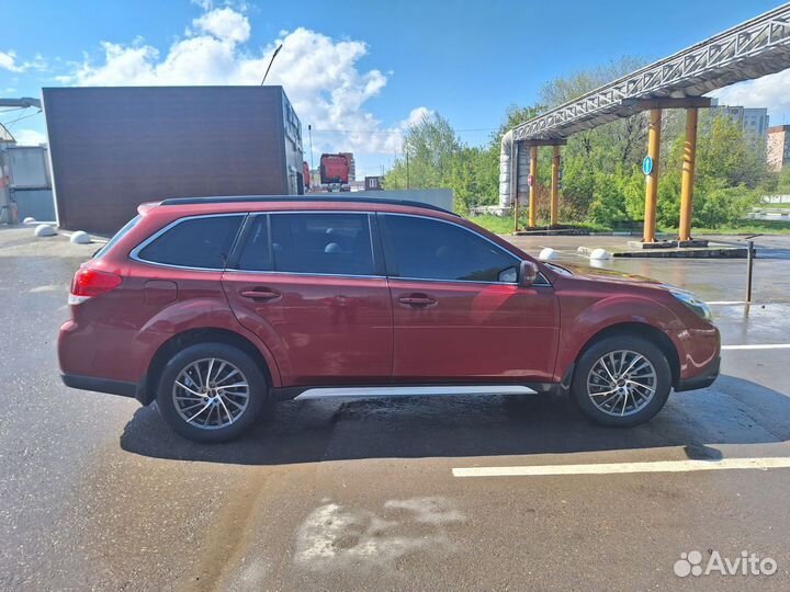 Subaru Outback 2.5 CVT, 2011, 167 000 км