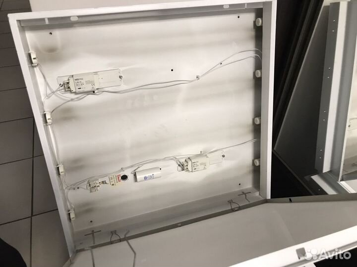 Светильники Армстронг б/у