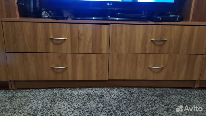 Стенка в гостиную бу