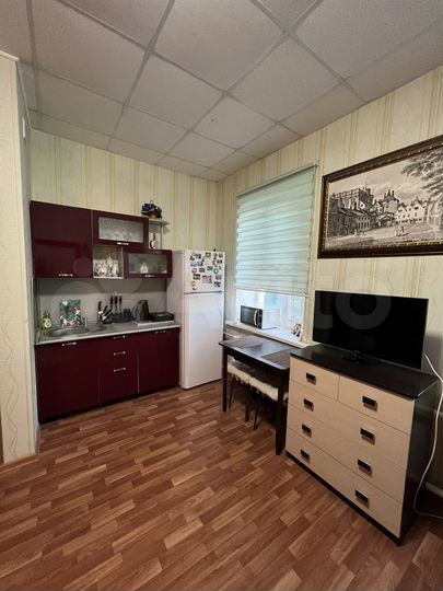 Комната 18 м² в 1-к., 1/2 эт.