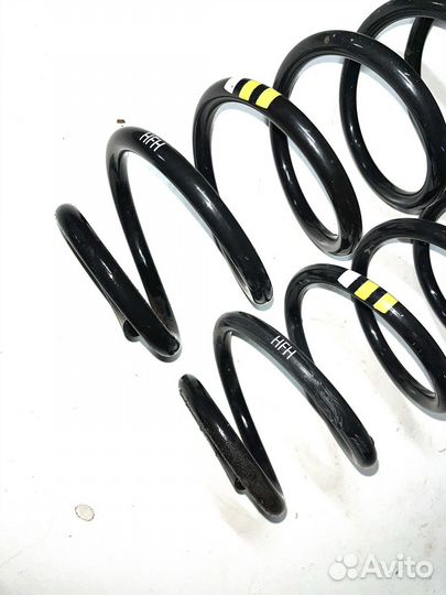 Пружина задняя VW Golf 6 (1.4 )