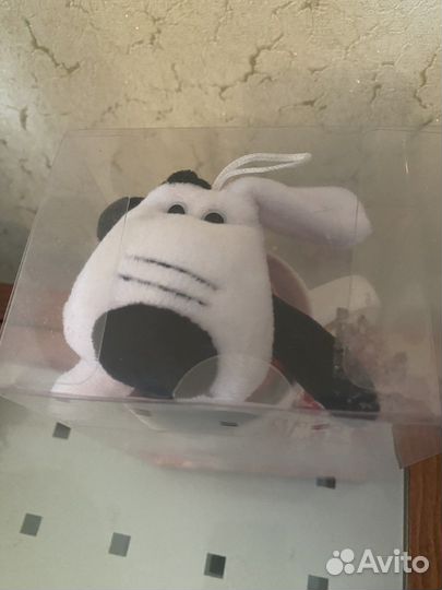 Кружка с игрушкой новая