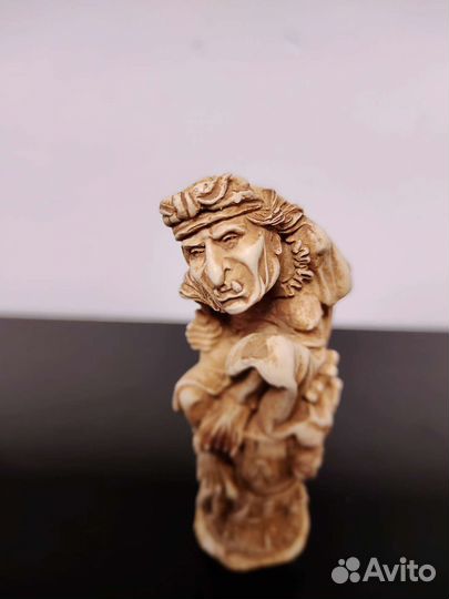 Статуэтка Баба Яга