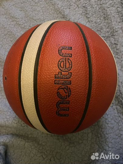 Баскетбольный мяч molten 5