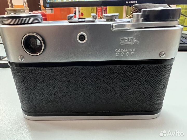 Фотоаппарат фэд 5С объектив Индустар-61л/д