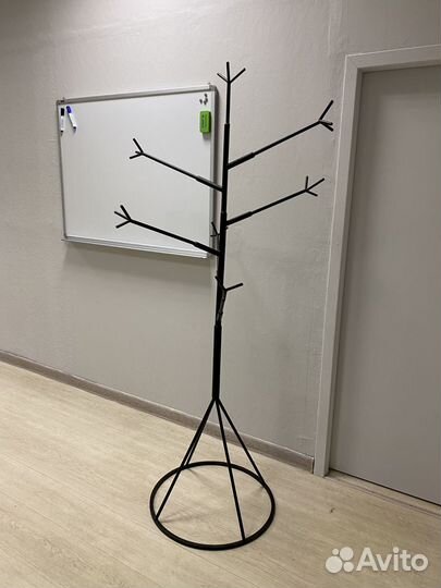 Вешалка напольная