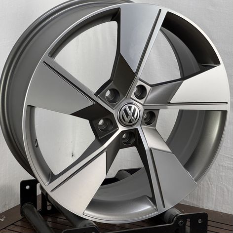 Литые диски Audi 7.5×R18 5×112