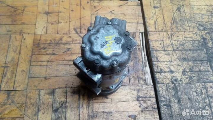 Компрессор кондиционера Renault Duster 1.5DCI 2013