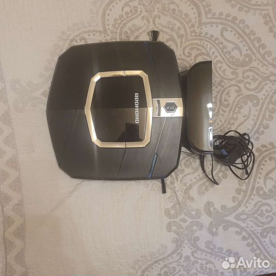 Робот пылесос redmond rv-r250