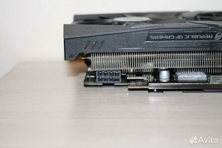 Видеокарта Asus AMD Radeon RX 580 strix OC 8GB