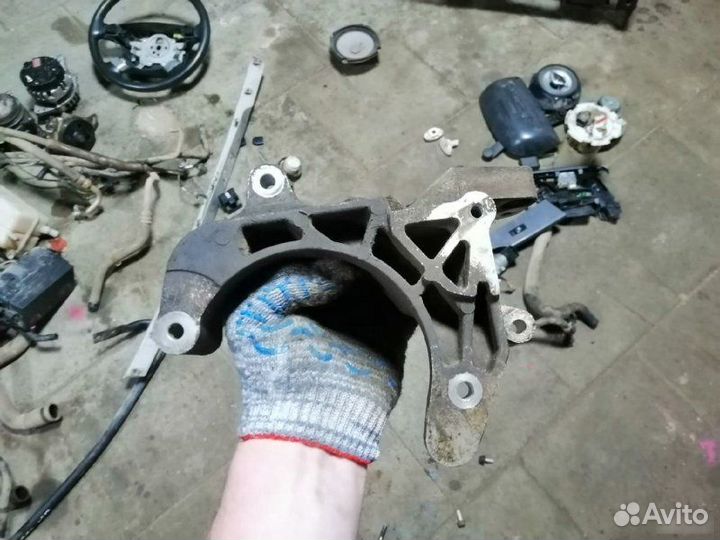 Кронштейн кондиционера Chevrolet Aveo T250