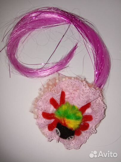 Яркие бантики на резинке