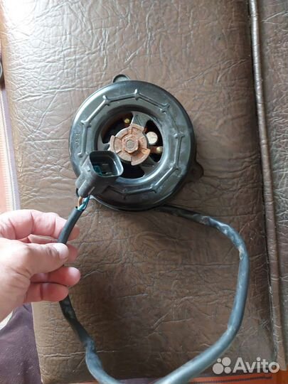 Мотор вентилятора радиатора охлаждения бмв Х5 Е 53