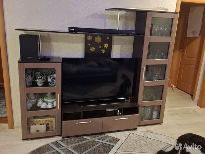 Тумба под телевизор бу