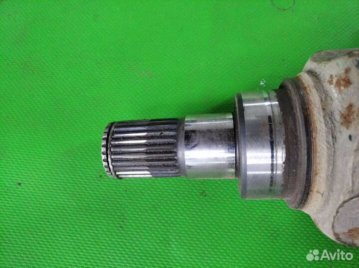 Привод, полуось левая 1064001140 Geely Emgrand EC7