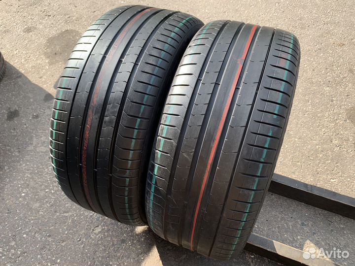 Pirelli P Zero PZ4 275/40 R20