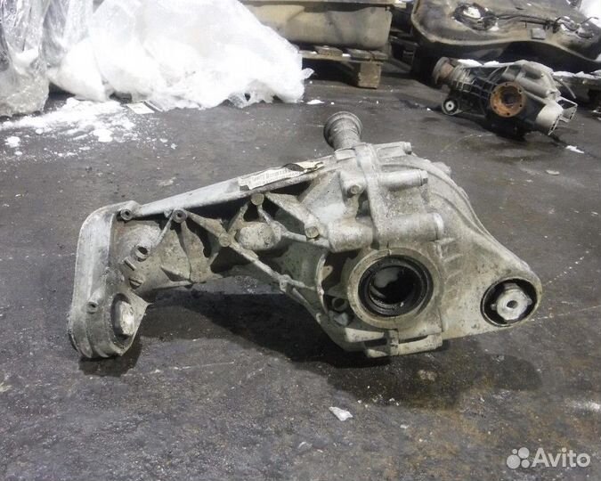 VW Touareg 1 Редуктор переднего моста