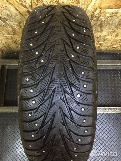 Yokohama Ice Guard IG35 215/60 R17 100T