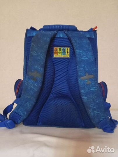 Школьный рюкзак