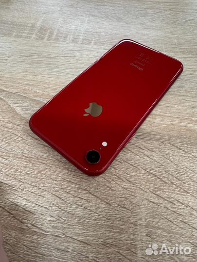 iPhone Xr, 64 ГБ