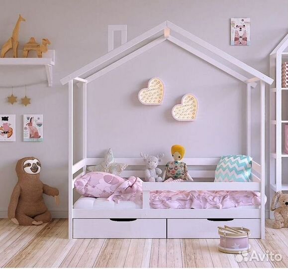 Детская кровать домик
